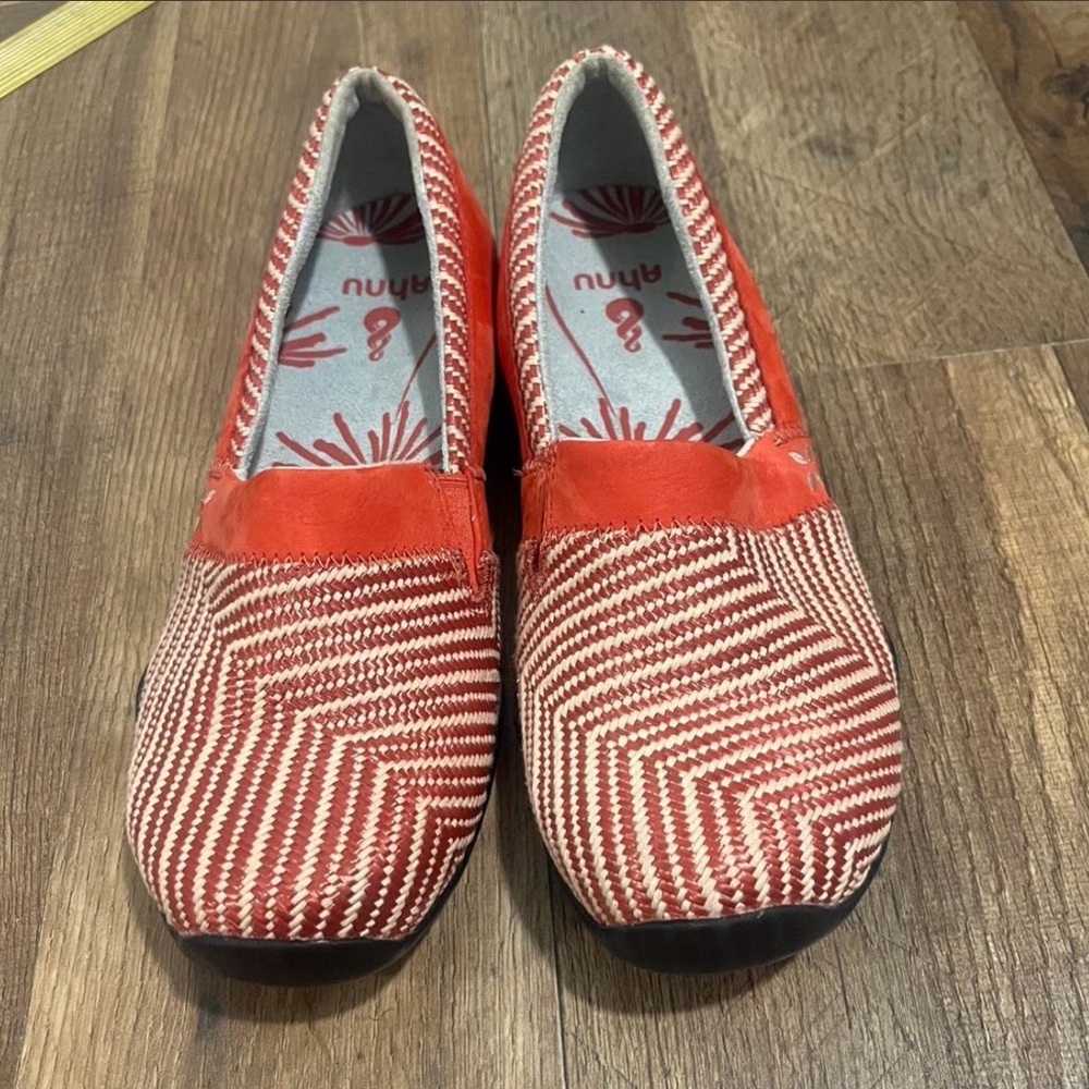 Ahnu Red and White Women's Flats size 7